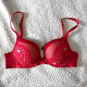 victoria’s secret “very sexy push-up”